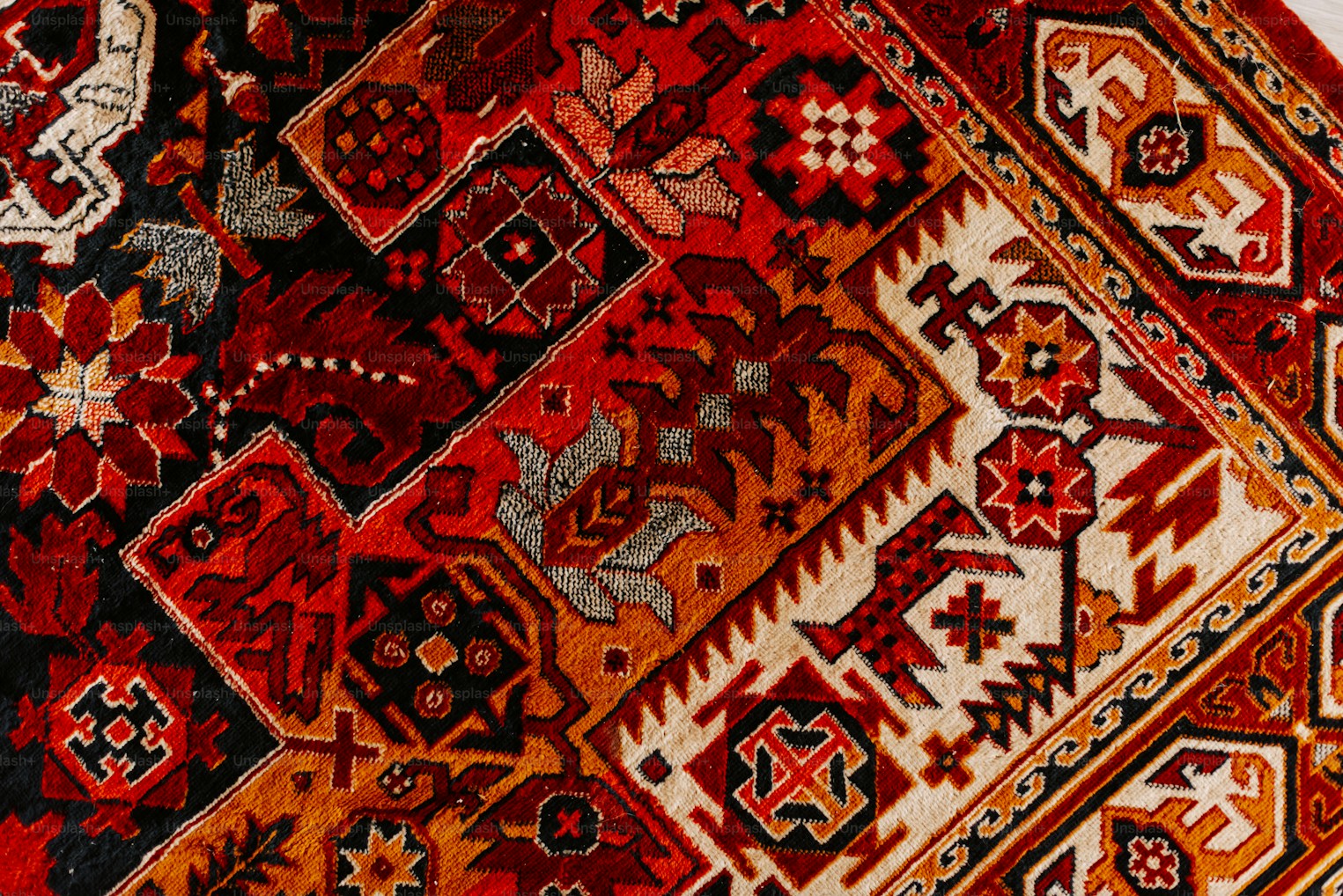 After cleaning – detailed carpet pattern